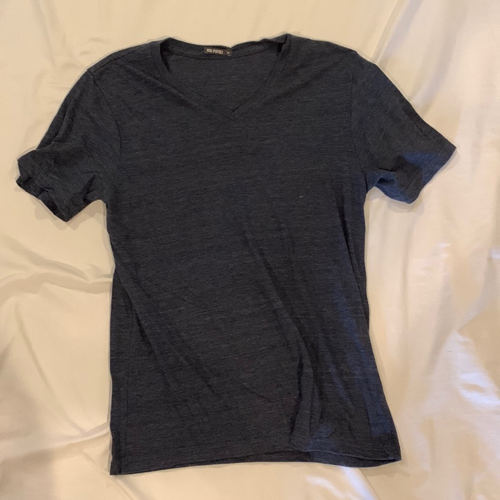 Vox populi V-Neck T Shirt